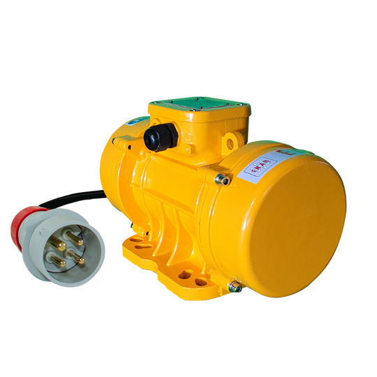 IŠORINIS BETONO VIBRATORIUS 2KN